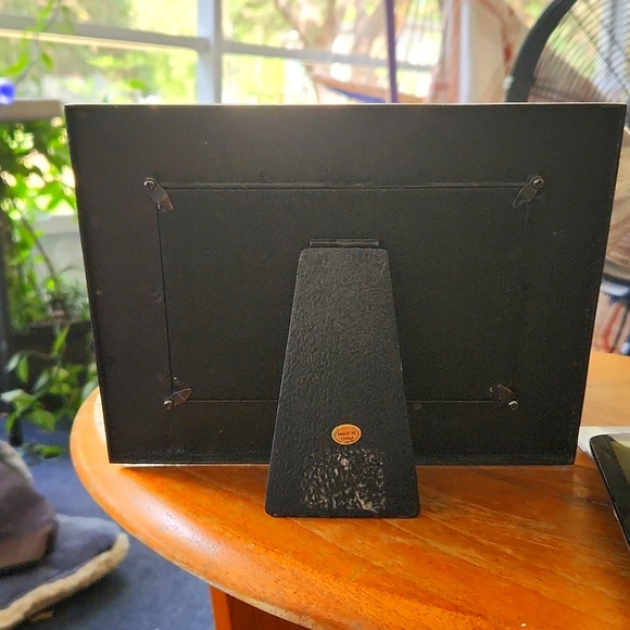 Show Your Love Off 5x7 Metal Frame - Picture 2 of 2